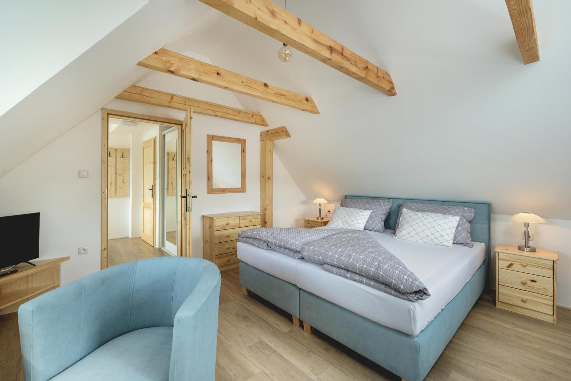 Pension Jana - Wellness Йилемнице Экстерьер фото